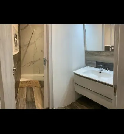 Brigata Sea View 바리