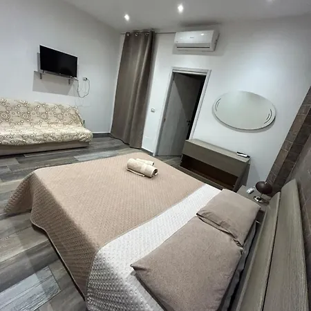 Apartment Brigata Sea View