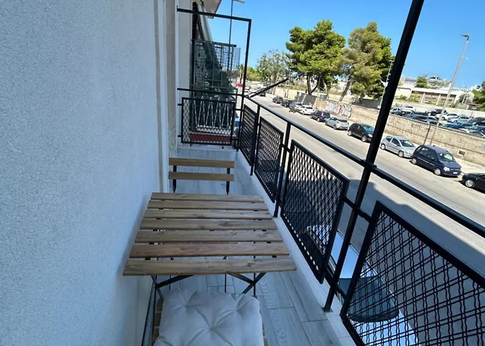 Brigata Sea View Daire